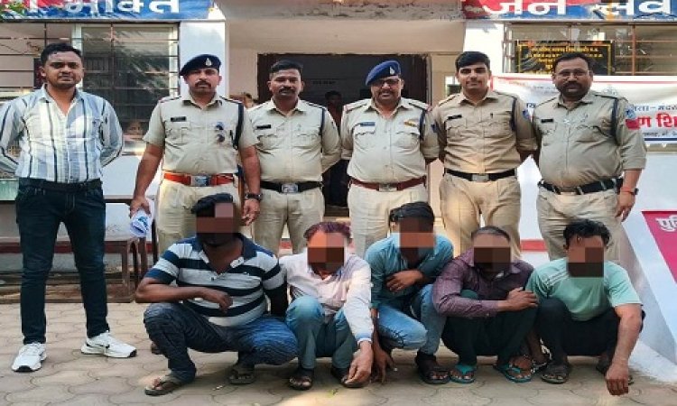 NEWS : शामगढ़ पुलिस ने किया बड़ी चोरी का खुलासा, राजस्थान के इतने चोर गिरफ्तार, 12 लाख की कीमत वाले लोहे के खंभे भी जप्त, पढ़े खबर