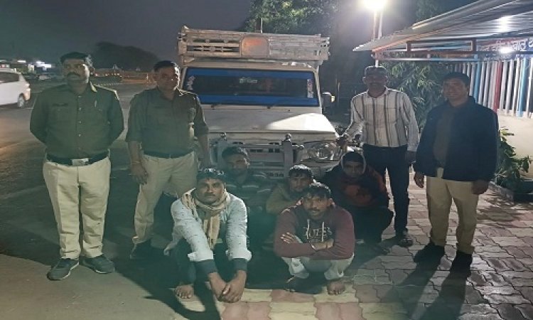 BIG NEWS : आगे पायलेटिंग करती कार, और पीछे नशे से भरी पिकअप, सुचना पर जीरन पुलिस की कार्यवाही, स्मगलिंग का बड़ा खेल उजागर, पांच आरोपी गिरफ्तार, सीतामऊ क्षेत्र से जुड़े तस्करी के तार, पढ़े खबर