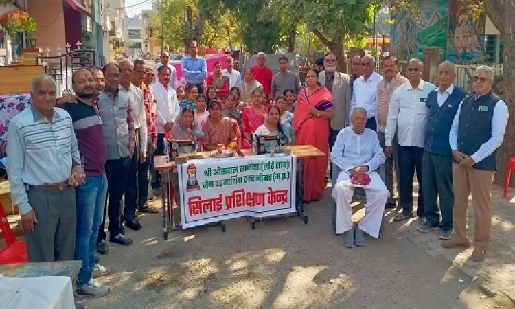 NEWS : विकास नगर क्षेत्र में सिलाई प्रशिक्षण केंद्र का शुभारंभ, संपतलाल पटवा बोले- रोजगार के क्षेत्र में आत्म निर्भर बनेगी महिलाएं, पढ़े खबर