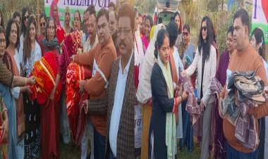 NEWS : ग्रीन बेल्ट पर गरम कपड़ो के साथ बांटी दुआएं, किन्नर बहनों के हाथों NSSG का सराहनीय कार्य, किसने क्या कहां, पढ़े ये खबर