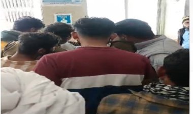 BIG BREAKING : मंदसौर जिले में बड़ा बवाल, इस गांव में चली गोलियां, एक महिला की मौत, तो कई घायल भी, क्षेत्र में तनातनी का माहौल, पुलिस ने संभाला मोर्चा, पढ़े नरेंद्र राठौर की खबर