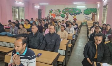 NEWS : जाजू कन्या महाविद्यालय में मनाया ध्यान योग दिवस, छात्र-छात्राओं ने लिया जीवन में उतारने का संकल्प, ऐसे हुई कार्यक्रम की शुरुवात, पढ़े खबर