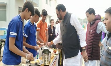 NEWS : वीर बाल दिवस, मनासा में हुआ इस विशेष कार्यक्रम का आयोजन, विधायक मारु पहुंचे निरिक्षण करने, नन्हे बच्चों को किया संबोधित, पढ़े खबर