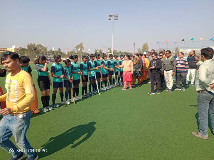 NEWS : 68 वीं राष्ट्रीय बालिका हॉकी प्रतियोगिता का आयोजन, मंदसौर से निकलेगी नेशनल चैंपियन टीम, आज कौन है मुख्य अतिथि, पढ़े खबर