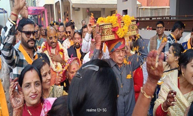 NEWS : मनासा में श्रीमद भागवत कथा का आयोजन, निकली विशाल बाइक रैली, तो इन्हें कराया नगर भ्रमण, पढ़े खबर