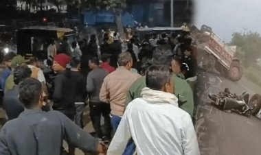BIG NEWS : एमपी में रफ्तार का कहर, भीषण सड़क हादसे में 3 दोस्तों की मौत, अस्पताल परिसर में छाया मातम, रूह कंपा देगी घटना, पढ़े खबर