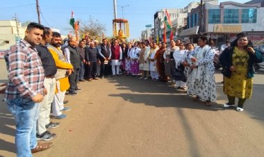 NEWS : शहीद हेमू कालाणी का शहीदी दिवस, पूज्य सिंधी पंचायत के तत्वावधान में सभा संपन्न, समाजजनों ने माल्यार्पण कर दी श्रद्धांजलि, बताया योगदान, पढ़े खबर