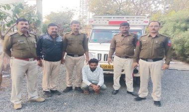 BIG NEWS : अलमारियों की आड़ में नशे की तस्करी, सूचना पर जीरन पुलिस की बड़ी कार्यवाही, डोडाचूरा के साथ नीमच का तस्कर अनिल गिरफ्तार, अब जावी गांव के इस व्यक्ति की तलाश, पढ़े खबर