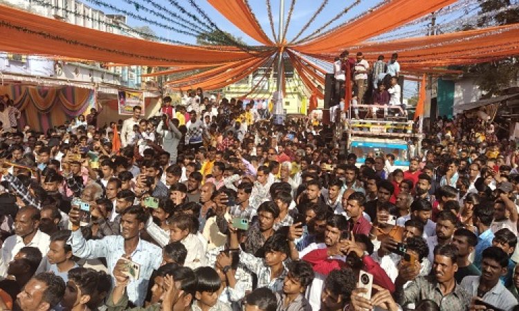 BIG NEWS : महाशिवरात्रि पर्व, नगर भ्रमण पर निकले भोलेबाबा, जगह-जगह भव्य स्वागत, डमरू वाले की भक्ति में लीन हुआ रामपुरा, पढ़े खबर