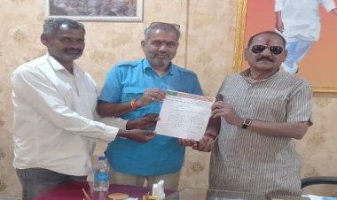 BIG NEWS : नीमच जिले के इस गांव की सहकारी समिति उपार्जन केंद्र में शामिल नहीं, भाजपा किसान मोर्चा जिलाध्यक्ष ने कलेक्टर और जिला पंचायत अध्यक्ष को सौंपा ज्ञापन, की ये बड़ी मांग, क्षेत्र की खासियत से कराया अवगत, पढ़े खबर