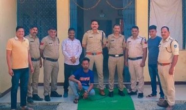 BIG NEWS : अवैध मादक पदार्थ तस्करी, नकबजनी और एवं मारपीट के मामले, सालों से दें रहा चकमा, अब कुकड़ेश्वर पुलिस की कार्यवाही, 17 हजार का ईनामी स्थाई वारंटी चढ़ा हत्थे, पढ़े खबर