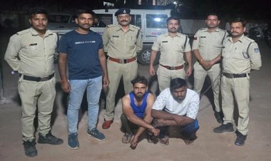 BIG NEWS : बाइक पर सफेद सोना लेकर निकले तस्कर, नाकाबंदी में भावगढ़ पुलिस ने पकड़ा, फिर खुला अवैध स्मगलिंग का राज, लाखों रूपए का पावडर जप्त, प्रतापगढ़ के दो युवक भी गिरफ्तार, पढ़े खबर