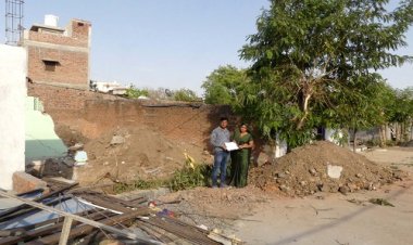 NEWS : फैसले के बाद भी जमीन से नहीं हटाया कब्जा, तो हरकत में आया प्रशासन, फिर चला बुलडोजर, और पीड़ित पक्ष को मिला न्याय, पढ़े खबर