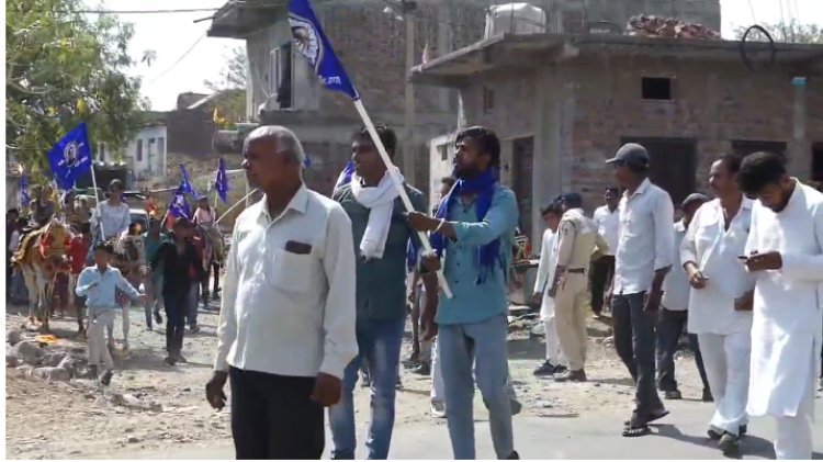 NEWS : ग्राम मुंदेडी में डॉ. भीमराव अंबेडकर की मूर्ति का अनावरण, कन्याओं ने काटा फीता, इस आयोजन ने दिया सामाजिक समरसता को बढ़ावा, पढ़े खबर