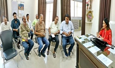 BIG NEWS : नीमच नगर पालिका ने की महा अभियान की शुरुवात, नपाध्यक्ष स्वाति चौपड़ा ने की कार्यो की समीक्षा, विचार-विमर्श कर रूपरेखा तैयार, फिर दिए ये निर्देश, पढ़े खबर