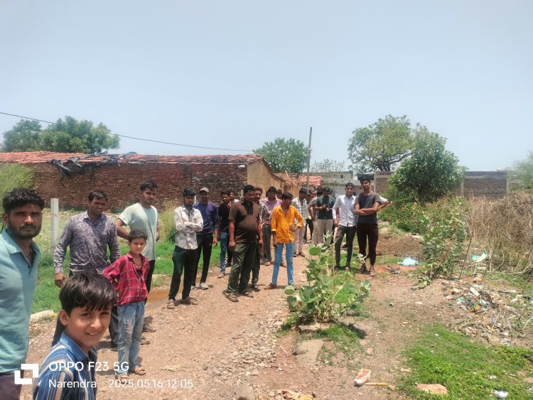 BIG NEWS : बिजली का तार टूटा, तो करंट की चपेट में आई मासूम बच्ची, प्राथमिक उपचार के बाद किया रेफर, ये घटना पिपलियामंडी थाना क्षेत्र की, पढ़े खबर