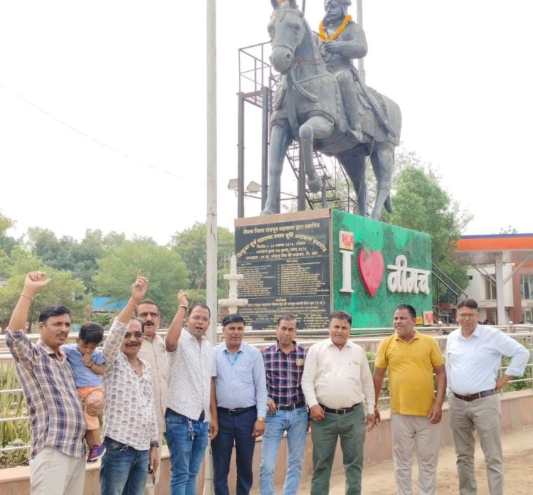 NEWS: महाराणा प्रताप जयंती पर सुभाष शाखा द्वारा प्रतिमा का माल्यार्पण कर लगाये जय घोष के नारे,किया बलिदान को याद, पढ़े खबर