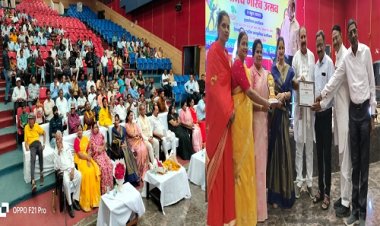 NEWS : गौरव दिवस, टाउन हॉल में देश भक्ति से औत-प्रोत कार्यक्रम संपन्न, नीमच नगर पालिका के नेतृत्व में हुआ ये भव्य आयोजन, विधायक और नपाध्यक्ष ने किया इन संस्थाओं का सम्मान, पढ़े खबर