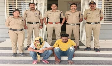 BIG NEWS : बैग में नशा लेकर बस का इंतजार करते पति-पत्नी, पर अचानक पहुंच गई सिटी पुलिस, और घेराबंदी कर पकड़ा, अवैध मादक की खैप जप्त, आरोपी महिला-पुरुष भी गिरफ्तार, पढ़े खबर