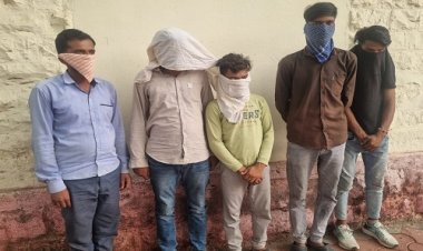 BIG NEWS : ब्लैक मेलर्स पर भानपुरा पुलिस ने कसा शिकंजा, पांच आरोपी गिरफ्तार, वाहन और मोबाइल सहित हजारों की नगदी जप्त, मामला मनोहरलाल धाकड़ से जुड़ा, पढ़े खबर