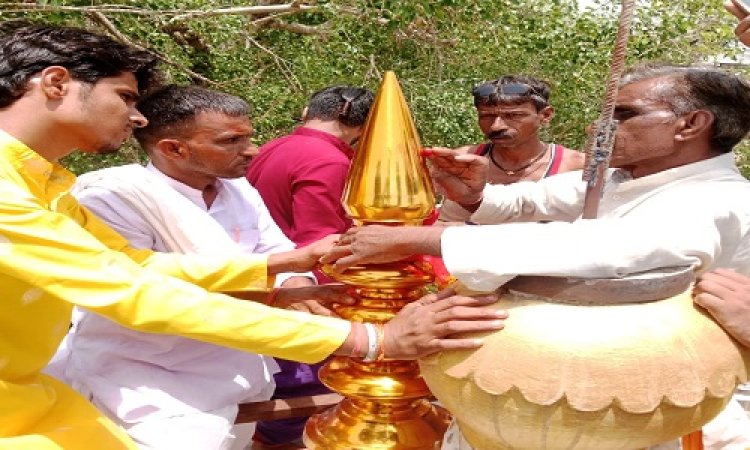 NEWS : दड़ौली के खेड़ापति बालाजी मंदिर पर हुई कलश स्थापना, नौ दिनों तक हुए धार्मिक आयोजन, इन्होंने लगाई सर्वाधिक बोली, पढ़े खबर