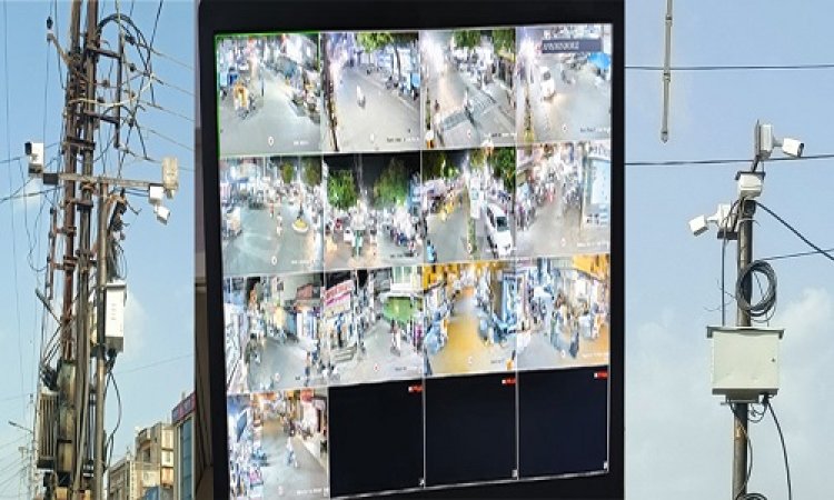 BIG NEWS : ऑपरेशन नीमच आई, शहर की सुरक्षा में CCTV कैमरे प्राप्त, अब इन क्षेत्रों में भी तीसरी आंख तैनात, पुलिस की ईमानदारी को व्यापारी ने कुछ यूं किया सलाम, पढ़े खबर
