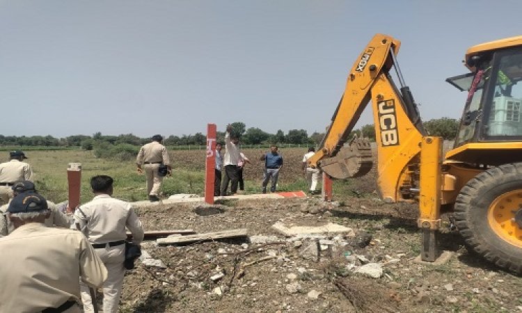 BIG NEWS : एक्शन मोड में जिला प्रशासन और राजस्व विभाग, सगराना में 2 करोड़ की शासकीय जमीन मुक्त, अतिक्रमण हटाने की कार्यवाही लगातार जारी, रास्ता, कब्जा एवं विवादों का मौके पर निराकरण, पढ़े खबर