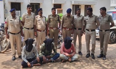 BIG NEWS : 150 से ज्यादा कैमरे खंगाले, और साइबर सेल की सहायता, शामगढ़ पुलिस को मिली बड़ी सफलता, अंतर्राज्यीय वाहन चोर गिरोह का पर्दाफाश, 15 बाइक जप्त, गिरफ्तार आरोपियों ने उगले राज, पढ़े खबर