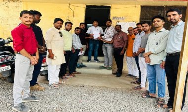 BIG NEWS : मनासा में विश्व हिंदू परिषद बजरंग दल ने सीएम डॉ. मोहन यादव के नाम सौंपा ज्ञापन, गौमाता की सुरक्षा और गौशालाओं की व्यवस्था के संबंध की ये बड़ी मांग, पढ़े खबर