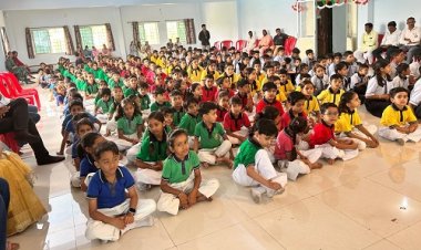 NEWS : भारत विकास परिषद, सुभाष शाखा के सदस्य पहुंचे इस स्कूल में, फिर शुरू हुआ गुरुवंदन छात्र अभिनंदन कार्यक्रम, प्रतिभाशाली छात्राओं को किया प्रोत्साहित, तो इन्हें किया सम्मानित, पढ़े खबर