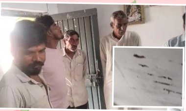 BIG NEWS : कब जागेगी मोहन सरकार,स्कूलों की तस्वीरें आ रही भयावह,अब बही पारसनाथ शामावि की जर्जर हुई छत,टूट कर गिर रहे टुकड़े,हो सकता बड़ा हादसा,बच्चे खुले आसमान में पढ़ने को मजबूर,पढ़े ये खबर