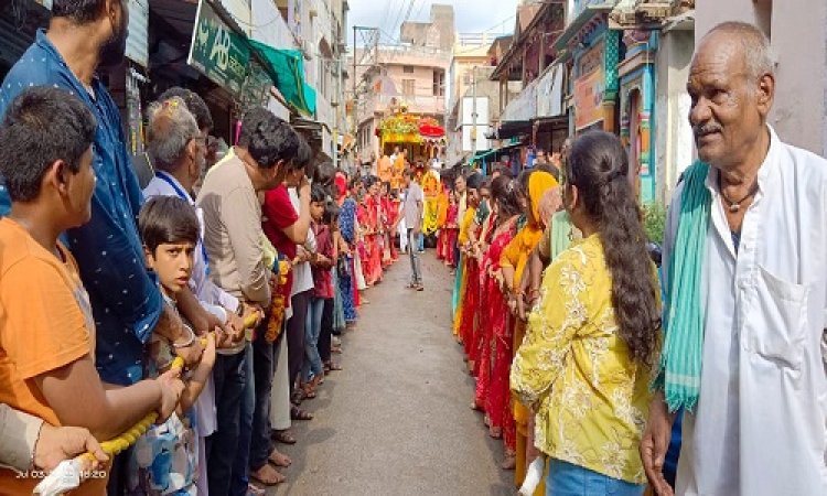 NEWS : मनासा में पहली बार निकली भगवान जगन्नाथ की यात्रा, भक्तों ने खिंचा रथ, और सैकड़ों नगरवासी हुए शामिल, नगर में उमड़ा आस्था का सैलाब, पढ़े खबर