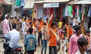 NEWS : रामपुरा नगर में शिव भक्तों ने निकाली भव्य कावड़ यात्रा, केदारेश्वर महादेव मंदिर पहुंच किया भोलेनाथ का जलाभिषेक, पढ़े खबर