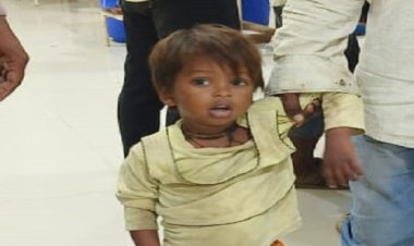 BIG NEWS : चार साल के मासूम ने खेल-खेल में गटकी ये दवां, जब बिगड़ने लगी तबियत, तो परिजन लेकर पहुंचे मनासा, फिर डॉक्टरों ने जिला अस्पताल किया रेफर, पढ़े पूरी घटना