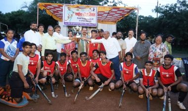 NEWS : नीमच में विभिन्न खेल गतिविधियों का आयोजन, प्रतियोगिता का कुछ यूं हुआ शुभारंभ, खिलाड़ियों ने दिखाया अपना दम, इन्होंने दिया मार्गदर्शन, कार्यक्रम में विधायक परिहार ने की बड़ी घोषणा, पढ़े खबर