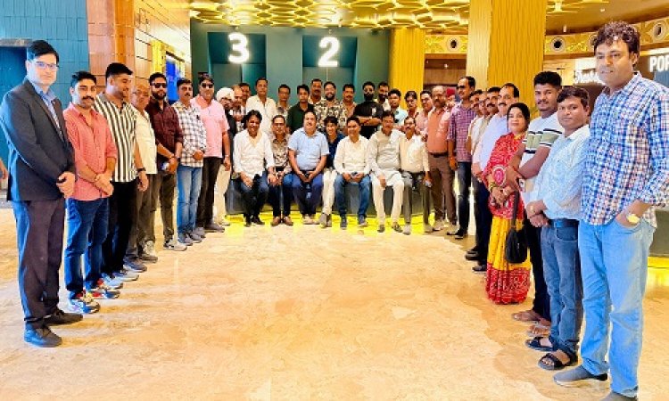 NEWS : मार्निंग क्लब के सदस्यों के साथ “उदयपुर फाइल्स” देखने पहुंचे विधायक चंद्रभान सिंह आक्या, फिल्म खत्म होने के बाद बोले- अहिंसा भारत का मूल मंत्र, आतंकवाद का समूल नाश जरूरी, पढ़े खबर
