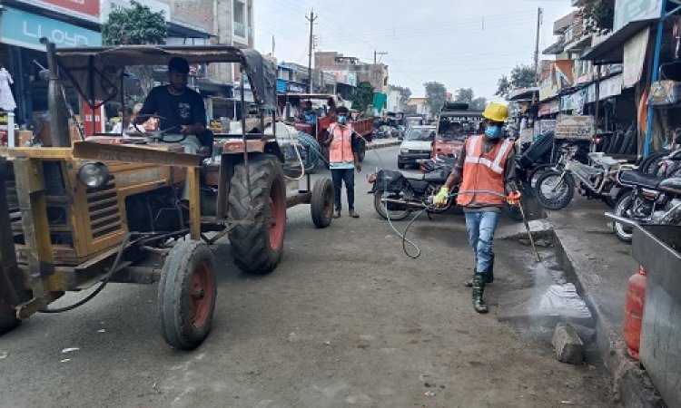 NEWS : पिपलियामंडी में कीटनाशक दवा छिड़काव, मलेरिया और डेंगू जैसी बीमारियों से बचाव के प्रयास, नगर परिषद ने छेड़ा अभियान, कुछ यूं हुई शुरुआत, पढ़े खबर