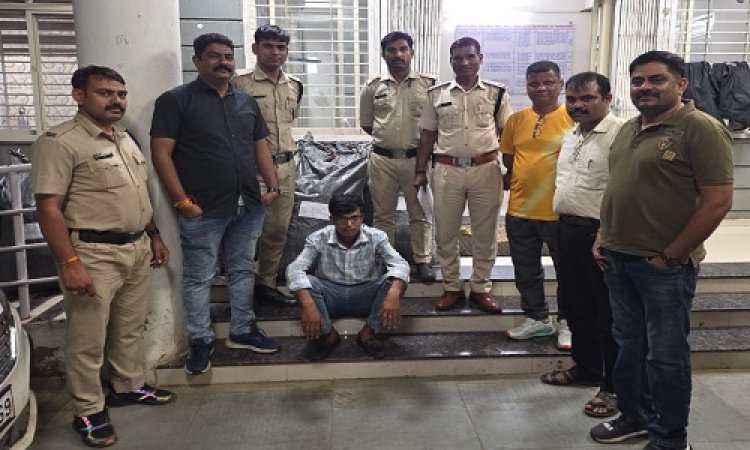 BIG NEWS : नशा तस्करी के खिलाफ खाकी का बड़ा प्रहार, नीमच-मनासा रोड़ पर नाकाबंदी, फिर लक्जरी कार से मादक पदार्थ की खैप जप्त, राजस्थान का स्मगलर कन्हैयालाल भी धराया, ये कार्यवाही सिटी पुलिस की, पढ़े खबर