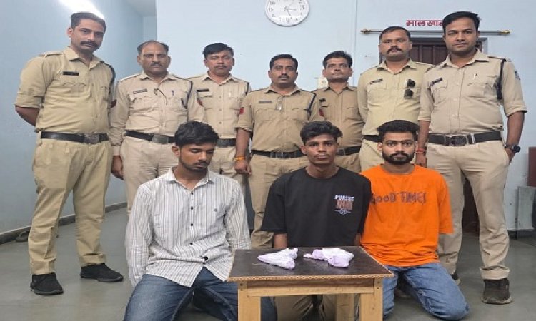 BIG NEWS : लक्जरी कार में युवक, और हथियार भी इनके साथ, सूचना मिलते ही हरकत में आई नयागांव पुलिस, फिर नाकाबंदी में धाराएं सुरज, अंकुश और सुनिल, देशी पिस्टल और जिन्दा कारतूस भी जप्त, पढ़े खबर