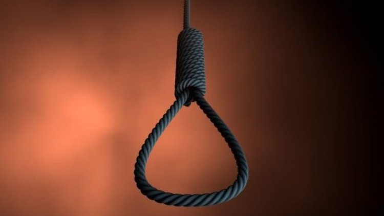 BIG NEWS : 22 वर्षीय युवक ने अपने घर में उठाया खौफनाक कदम, चंद मिनटों में हो गई मौत, परिवार में पसरा मातम, नीमच सिटी पुलिस जुटी जांच में, ये घटना पिपलिया व्यास गांव की, पढ़े खबर