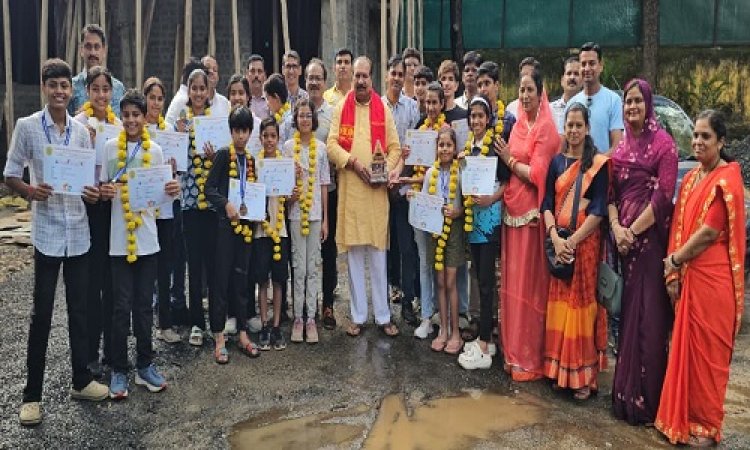 BIG NEWS : उज्जैन में 29वीं राज्य स्तरीय ट्रायथलॉन प्रतियोगिता संपन्न, नीमच के खाते में आएं 16 मैडल, विजेता खिलाडियों का विधायक परिहार ने किया स्वागत, पढ़े खबर