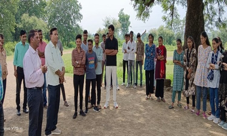 NEWS : रामपुरा महाविद्यालय में मनाया राष्ट्रीय खेल दिवस, विद्यार्थियों ने की जोर आजमाइश, प्रतियोगिता में इन्होंने मारी बाजी, कुछ यूं जीता विजेता का खिताब, पढ़े खबर