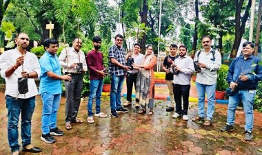 BIG NEWS : अमृत हरित एवं एक बगिया मां के नाम अभियान, नीमच नगर पालिका में पौधा वितरण कार्यक्रम संपन्न, नपाध्यक्ष स्वाति चौपड़ा ने किया ये निवेदन, पढ़े खबर