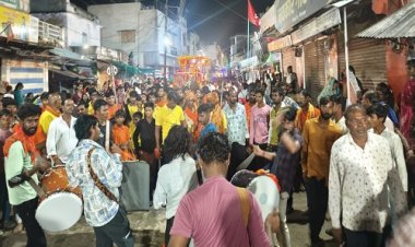 BIG NEWS : रामपुरा में जलझूलनी एकादशी की धूम, अखाड़ो के साथ निकला चल समारोह, रातभर जगमगाया झांकियो का कारवां, नगरवासियों ने कुछ यूं मनाया ढोल ग्यारस पर्व, पढ़े खबर