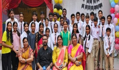 NEWS : पिपलियामंडी के कबीर इंटरनेशनल स्कूल में शिक्षक दिवस की धूम, महाआरती एवं 56 भोग का हुआ आयोजन, छात्रों के नाट्य रहें आकर्षण का केंद्र, पढ़े खबर