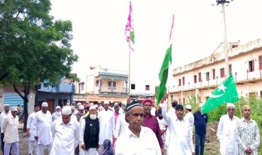 NEWS : चीताखेड़ा में धूमधाम से मनाया जश्ने ईद मिलादुन्नबी, नगर ने निकला शानदार जुलूस, हुजूर की शान में इन्होंने पेश किए नाते कलाम, पढ़े खबर