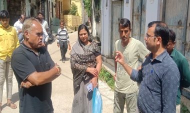 BIG NEWS : चीताखेड़ा उप सरपंच ने की शिकायत, तो इंजिनियर और जनपद पंचायत सीईओ सहित ये पहुंचे मौके पर, निरिक्षण के बाद सच आया सामने, मामला सीसी रोड़ और इस निर्माण कार्य से जुड़ा, पढ़े खबर