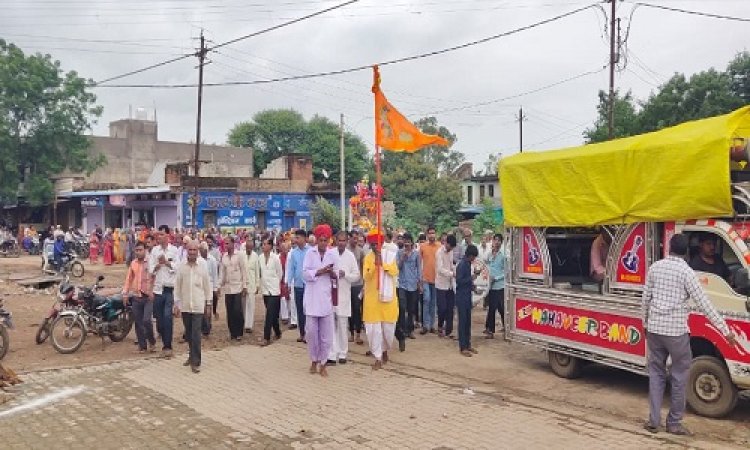 NEWS : श्रीराम धुन समिति ने फिर जगाई भक्ति की अलख, जीरन नगर में निकाली प्रभात फैरी, वार्षिक उत्सव व उद्यापन कार्यक्रम का कुछ यूं हुआ आगाज, पढ़े खबर