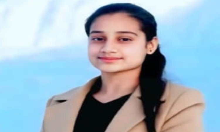 WOW ! मनासा क्षेत्र की बेटी टीना के हौसलों ने भरी उड़ान, इस कक्षा में प्राप्त किया पहला स्थान, तो उपहार स्वरुप मिली स्कूटी और लेपटॉप, इन्हें दिया अपनी सफलता का श्रेय, पढ़े खबर