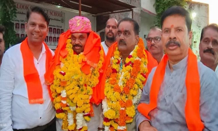 NEWS : राकेश यादव को भाजपा उज्जैन ग्रामीण में मिली बड़ी जिम्मेदारी, नागदा में इन्होंने किया जोरदार स्वागत, पुष्पाहार पहनाकर कराया मुहं मीठा, पढ़े खबर